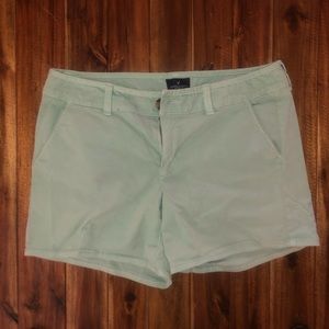 AEO size 10 midi stretch